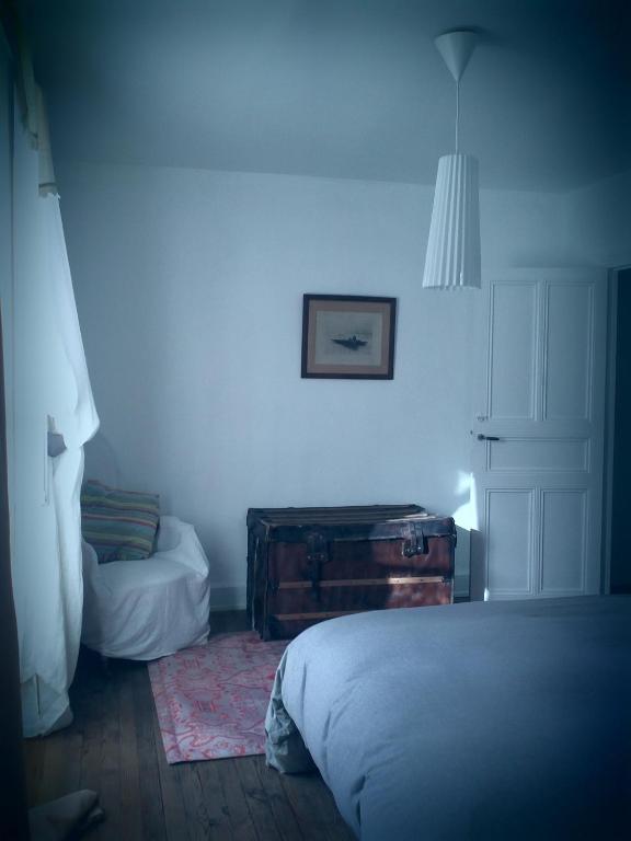 Chambre D'Hotes Villa Les Tilleulsミヨー 部屋 写真